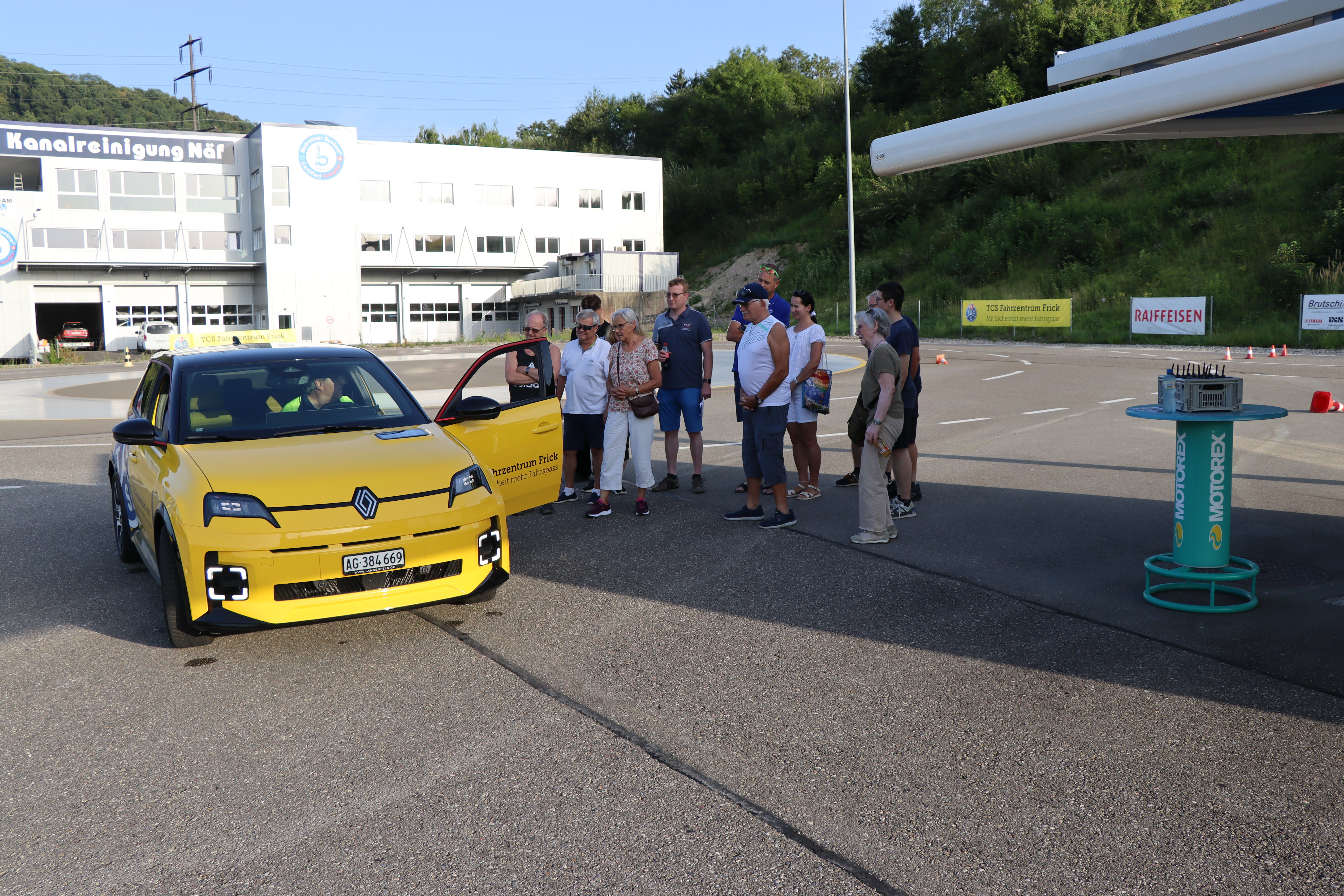 TCS US Lenzburg Wiggertal_005.JPG